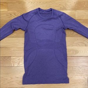 SZ 4 lululemon swiftly tech long sleeve shirt